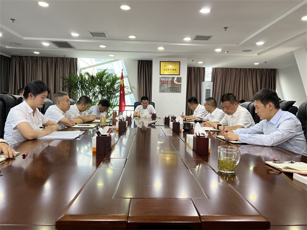水環(huán)境公司傳達落實集團黨委（擴大）會議精神照片.jpg